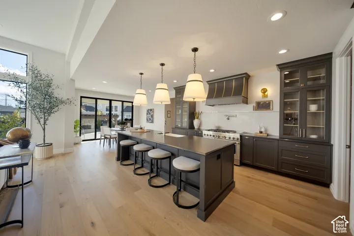 Photos are of a previous build and to show an example of what can be done.