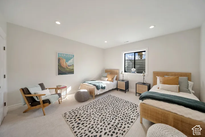 Photos are of a previous build and to show an example of what can be done.