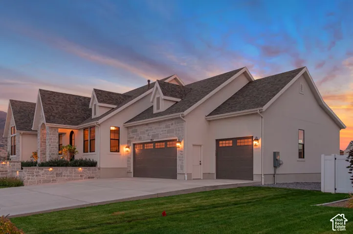Photos are of a previous build and to show an example of what can be done.