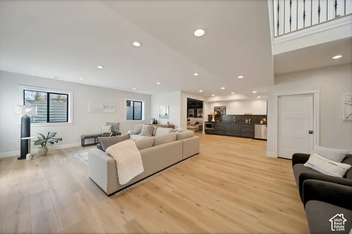 Photos are of a previous build and to show an example of what can be done.