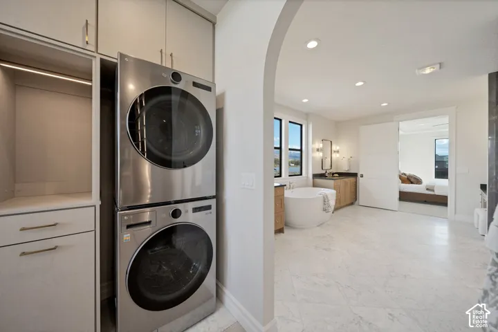 Photos are of a previous build and to show an example of what can be done.