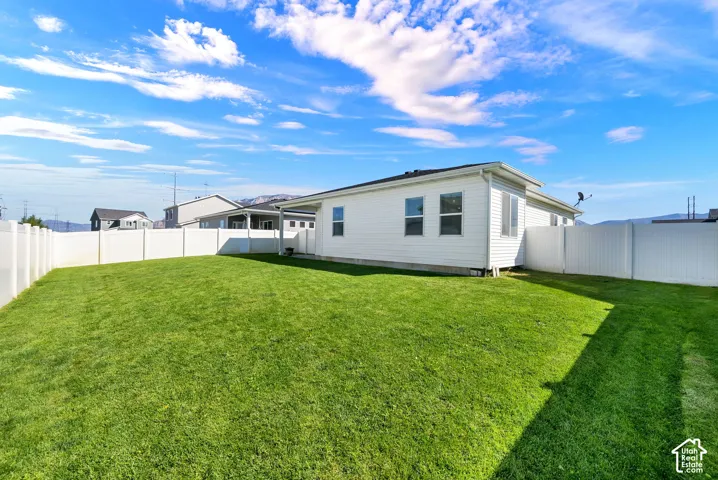 3231 N 3325 W, Plain City, Utah 84404