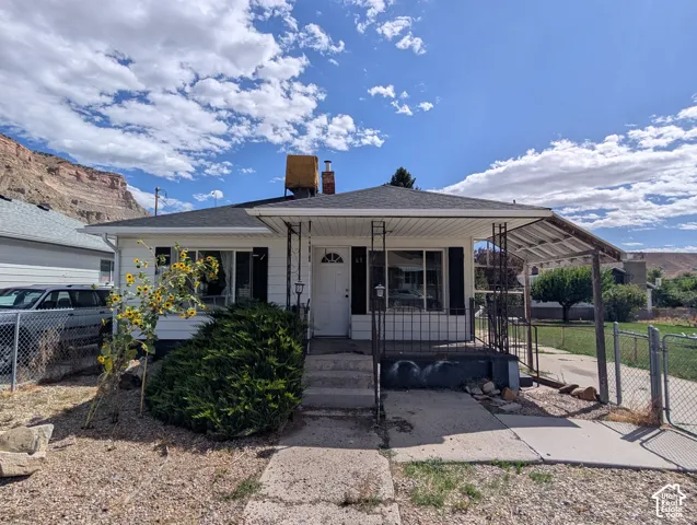 63 N Garden St, Helper, Utah 84526