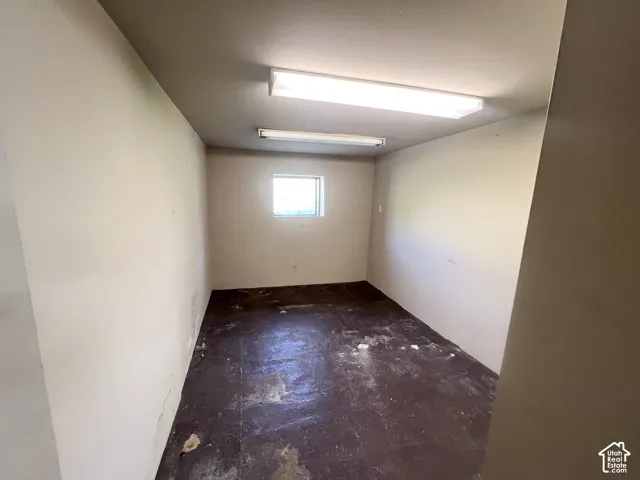 Could be 4 bdrm