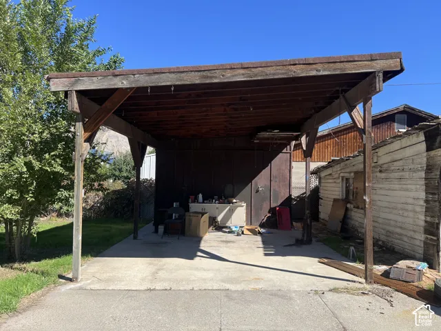Carport