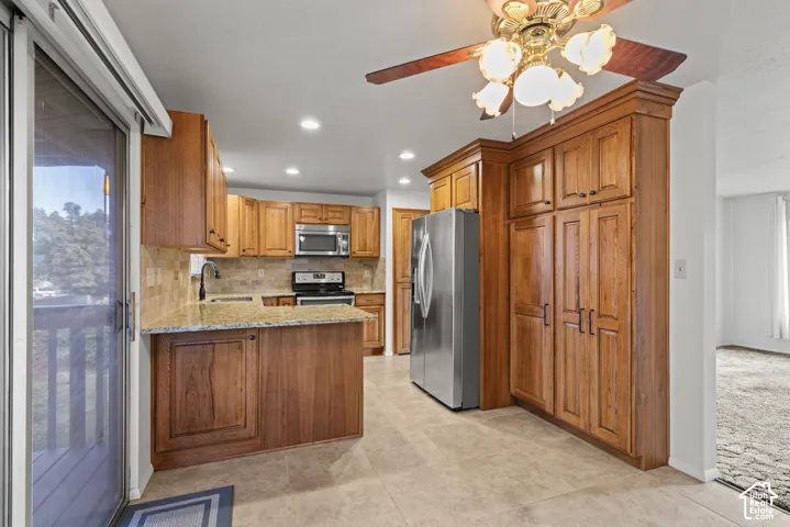 566 N 700 W, Clearfield, Utah 84015