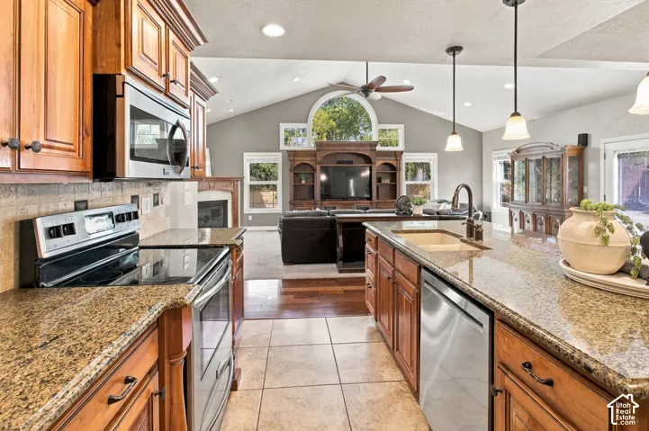 1443 E Hilda Dr, Fruit Heights, Utah 84037