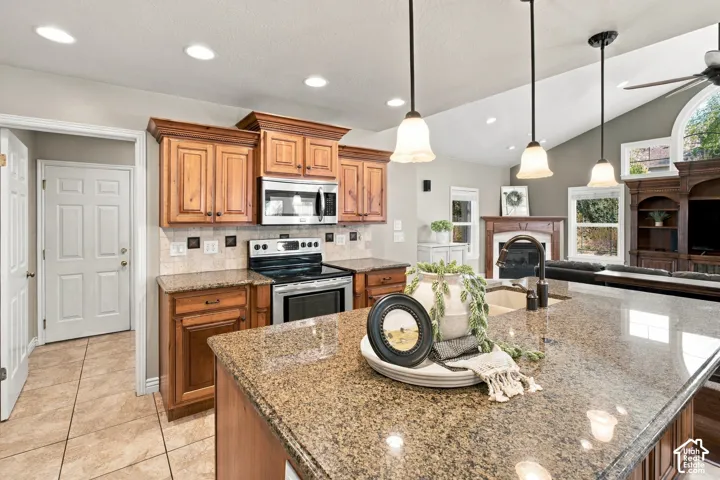 1443 E Hilda Dr, Fruit Heights, Utah 84037