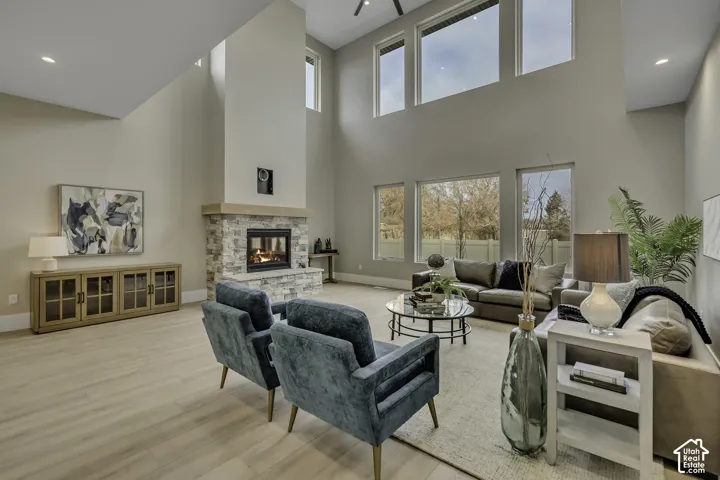 3168 W Chalk Creek Way, South Jordan, Utah 84095