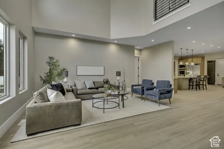 3168 W Chalk Creek Way, South Jordan, Utah 84095