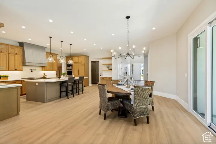 3168 W Chalk Creek Way, South Jordan, Utah 84095