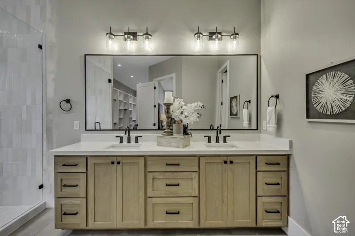 3168 W Chalk Creek Way, South Jordan, Utah 84095
