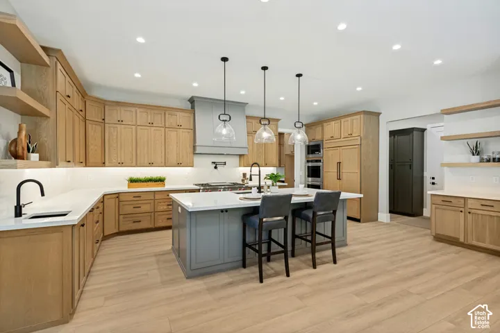 3168 W Chalk Creek Way, South Jordan, Utah 84095