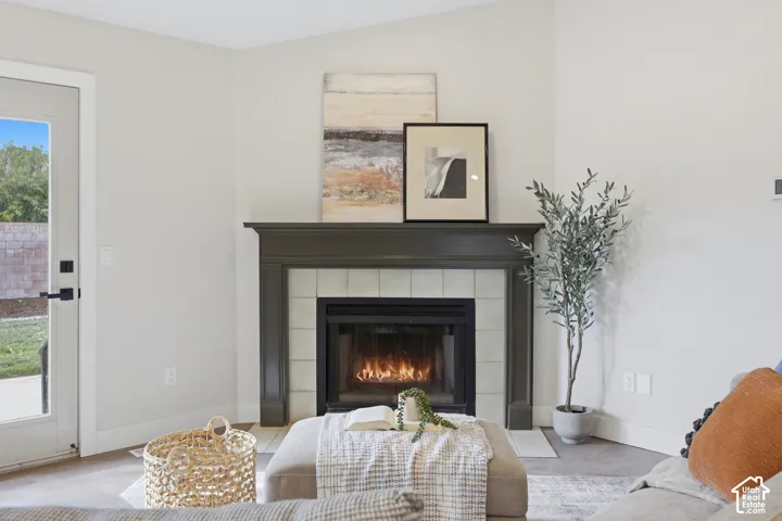 Fireplace with tile surround and mantel