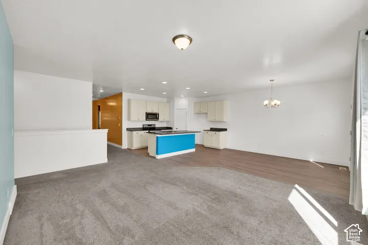 7950 N Seabiscuit Rd, Eagle Mountain, Utah 84005