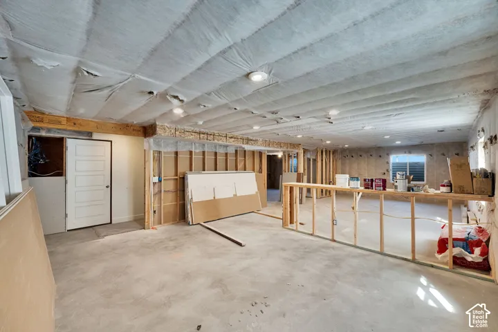 7950 N Seabiscuit Rd, Eagle Mountain, Utah 84005