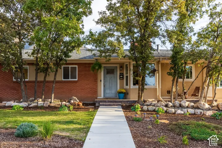 3000 E Morgan Dr, Holladay, Utah 84124