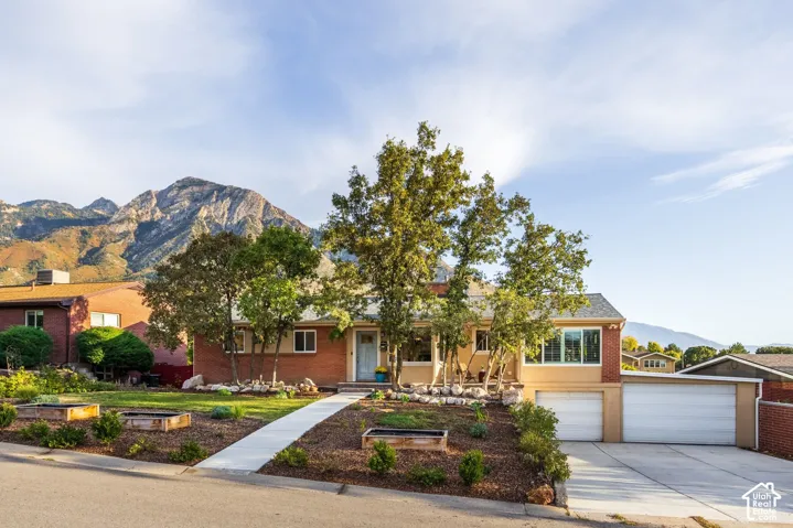 3000 E Morgan Dr, Holladay, Utah 84124