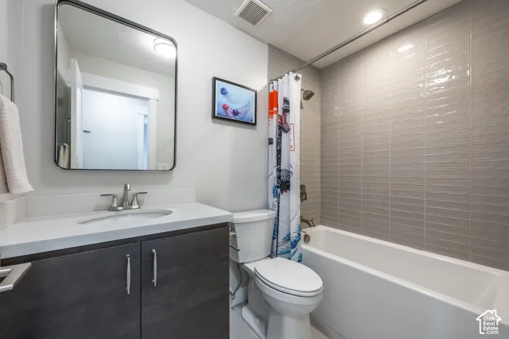 3000 E Morgan Dr, Holladay, Utah 84124