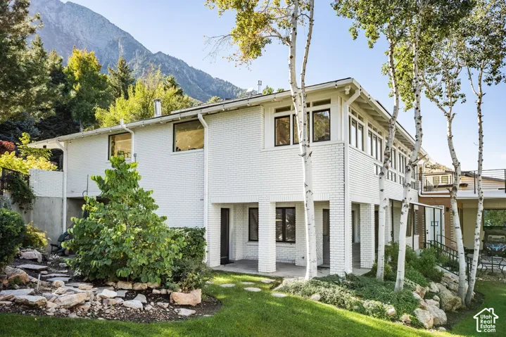 3898 E Thousand Oaks Cir, Millcreek, Utah 84124