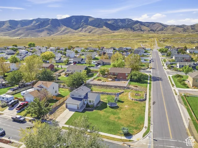 Expansive residential neighborhood featuring a network of paved roads and sidewalks