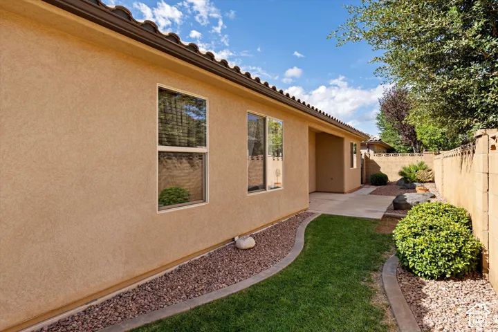 3934 Brenna Dr, Santa Clara, Utah 84765