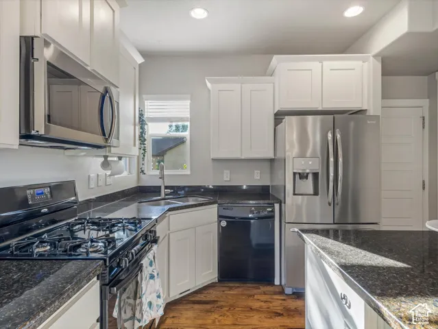192 E Flicker Dr, Sandy, Utah 84070