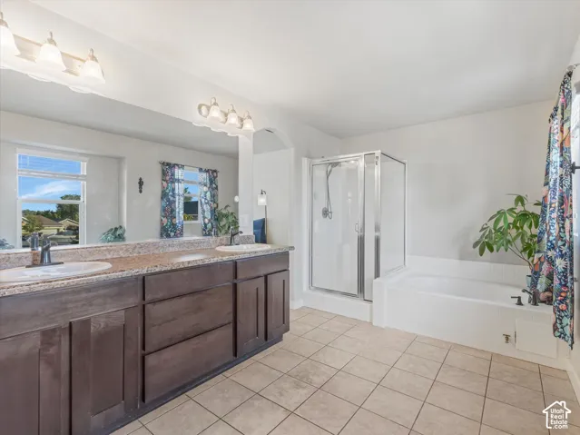 192 E Flicker Dr, Sandy, Utah 84070