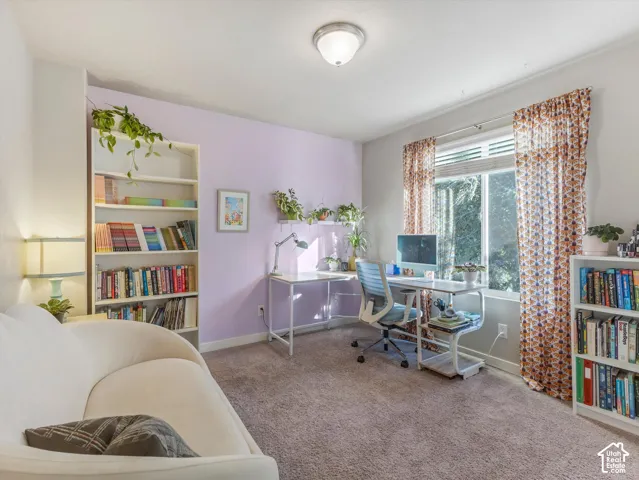 192 E Flicker Dr, Sandy, Utah 84070