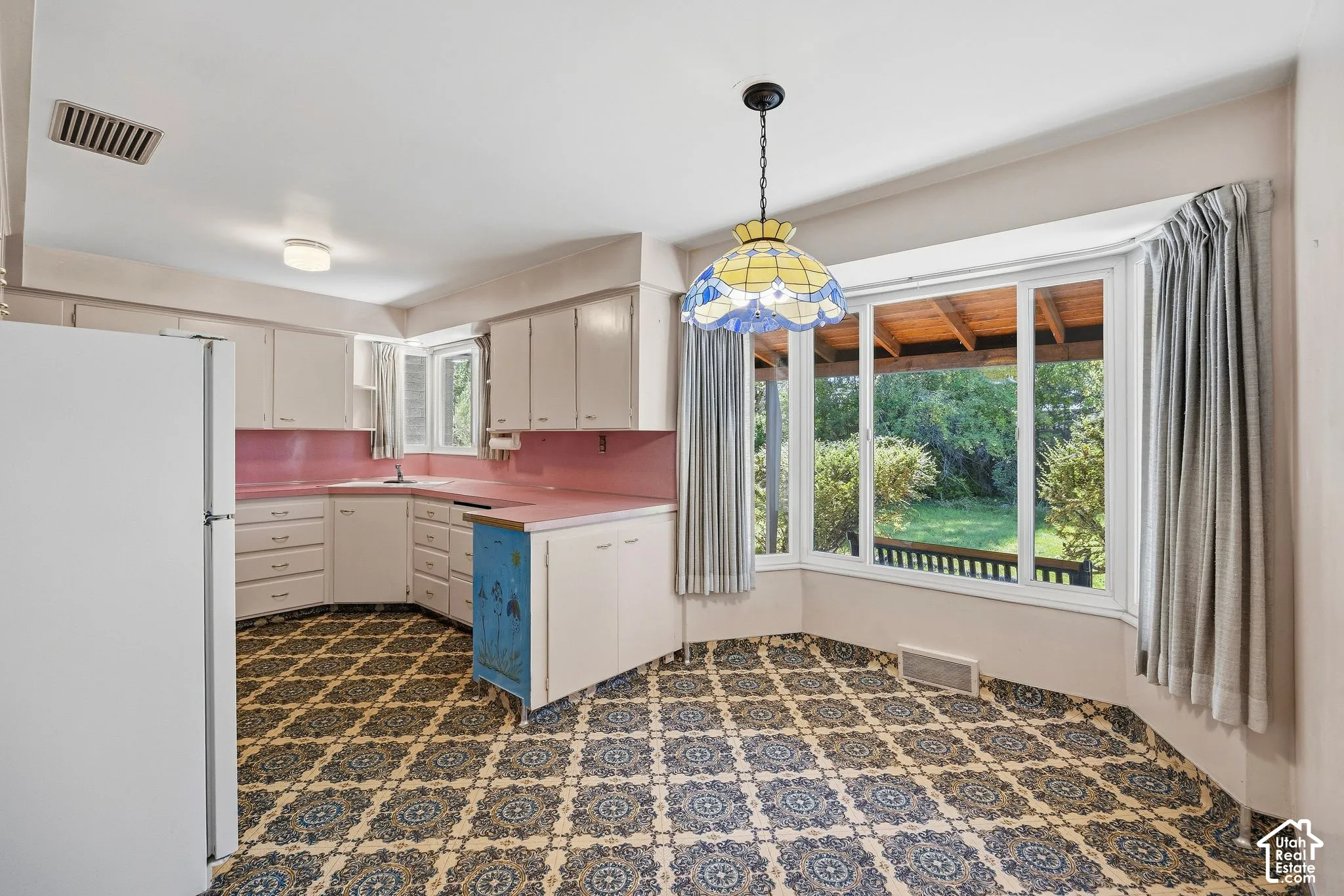 Kitchen with a breakfast area