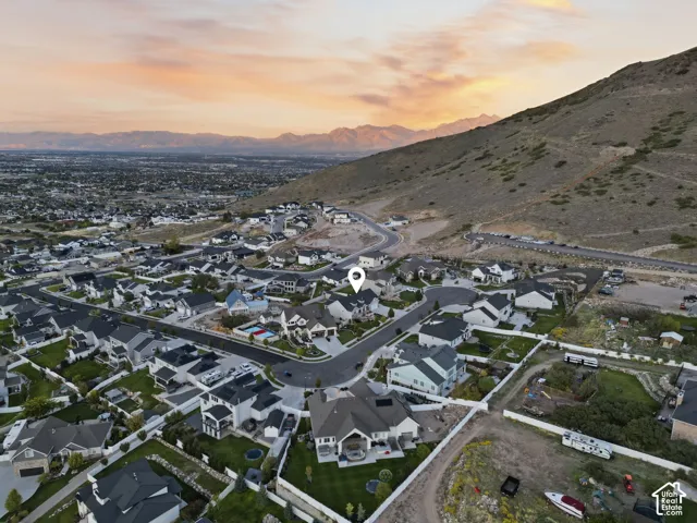 Expansive neighborhood with a backdrop of distant mountains