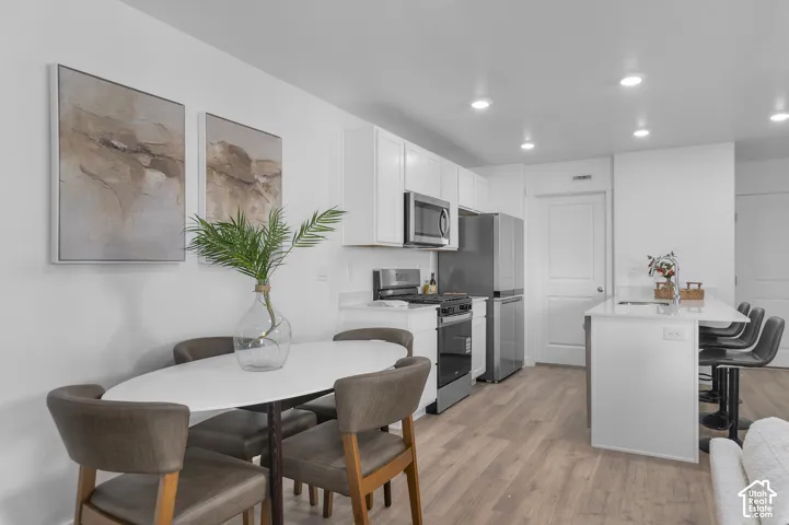 249 E 1235 N #210, Harrisville, Utah 84404