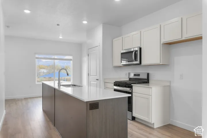 1219 N 235 E #216, Harrisville, Utah 84404