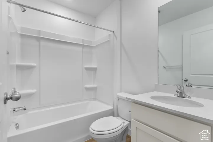 1219 N 235 E #216, Harrisville, Utah 84404