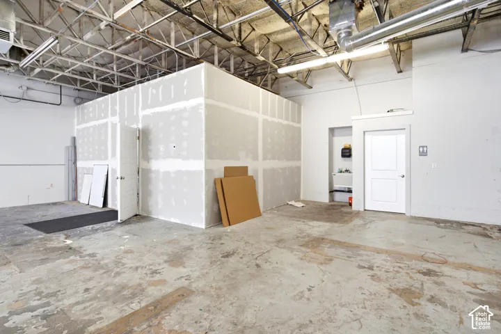 4042 S Pacific Ave #102, Riverdale, Utah 84405
