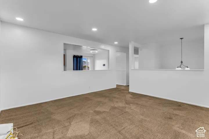 8867 S New Castle Rd, West Jordan, Utah 84088