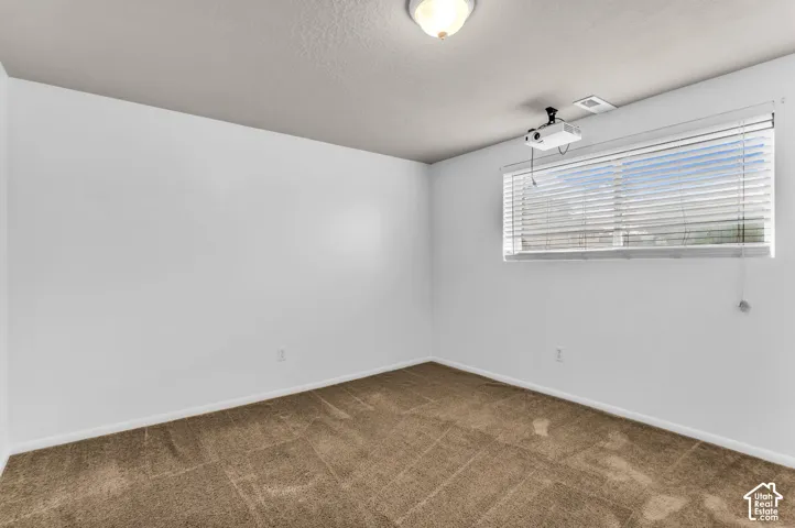 8867 S New Castle Rd, West Jordan, Utah 84088