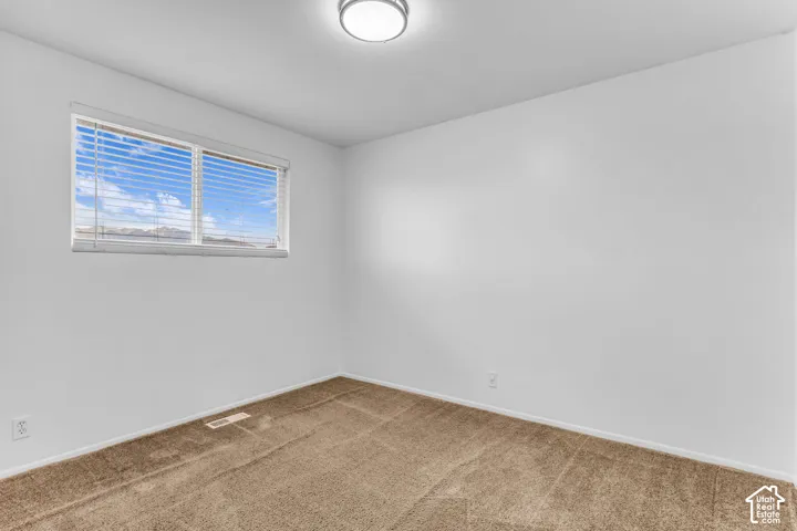 8867 S New Castle Rd, West Jordan, Utah 84088