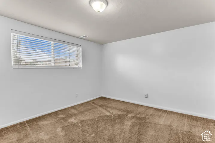 8867 S New Castle Rd, West Jordan, Utah 84088