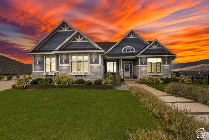 251 Parkway Cir, North Salt Lake, Utah 84054