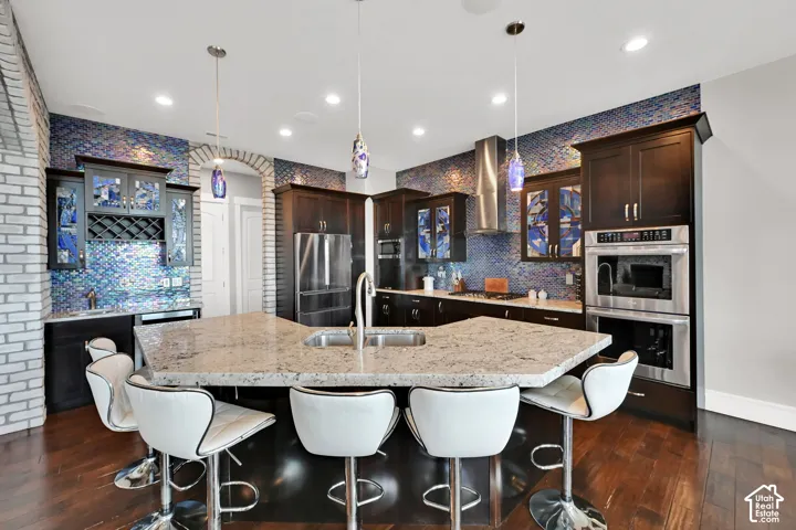 251 Parkway Cir, North Salt Lake, Utah 84054