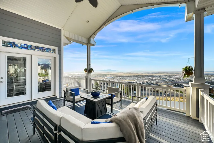 251 Parkway Cir, North Salt Lake, Utah 84054