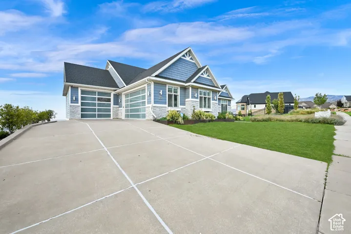 251 Parkway Cir, North Salt Lake, Utah 84054