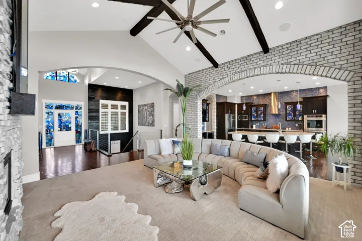 251 Parkway Cir, North Salt Lake, Utah 84054