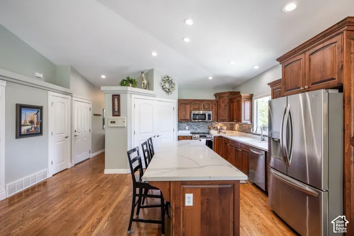 1651 W Peaceful Cir, South Jordan, Utah 84095