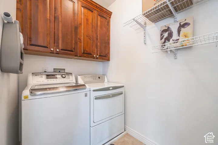 1651 W Peaceful Cir, South Jordan, Utah 84095