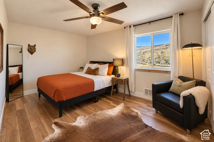 Bedroom (Fox Room)