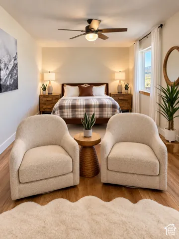 Primary Bedroom (Cougar Room)