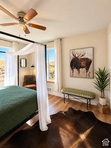 Bedroom (Moose Room)