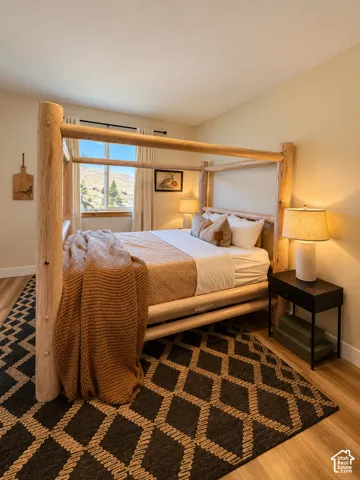Bedroom (Pheasant Room)